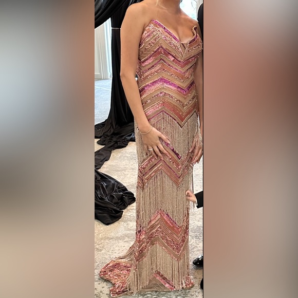 ASHLEYLauren pink/nude gown - Picture 2 of 3